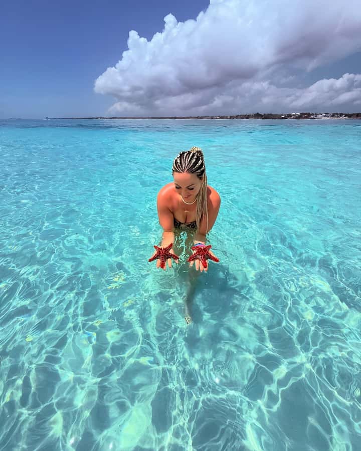 Zanzibar: Mnemba Island Snorkeling and Dolphin Tour - Watching for dolphins around Mnemba