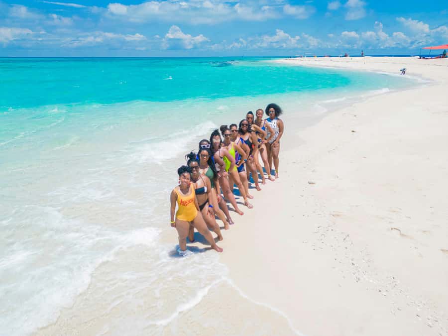 Zanzibar: Nakupenda Sandbank & Prison Island Trip with Lunch - The seafood lunch beside the ocean