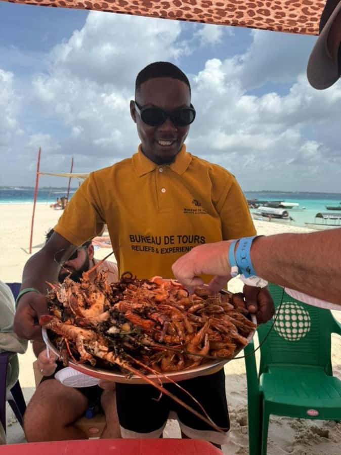 Zanzibar: Prison Island & Nakupenda Boat Tour with BBQ Lunch - A BBQ lunch that earns its place in the itinerary