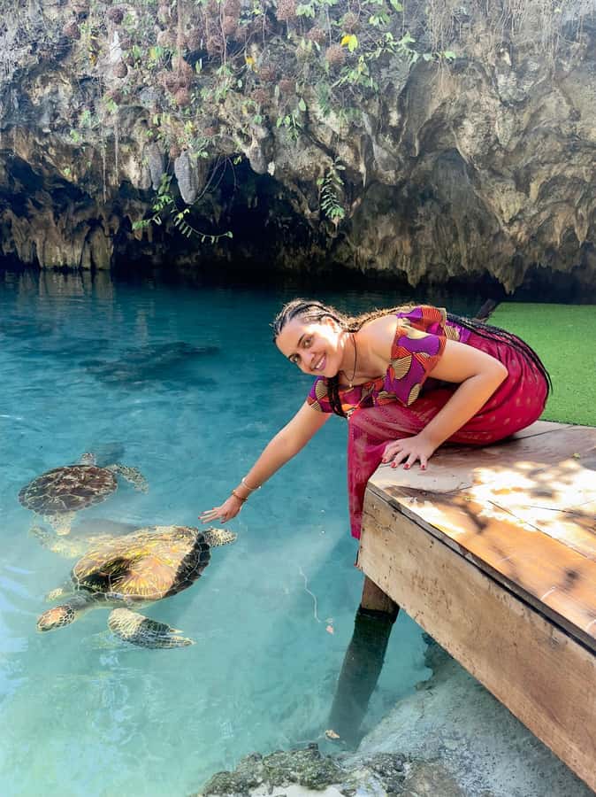 Zanzibar: Sea Turtle Swim at Kizimkazi Salaam Cave Tour - Entering the cave and reaching the water