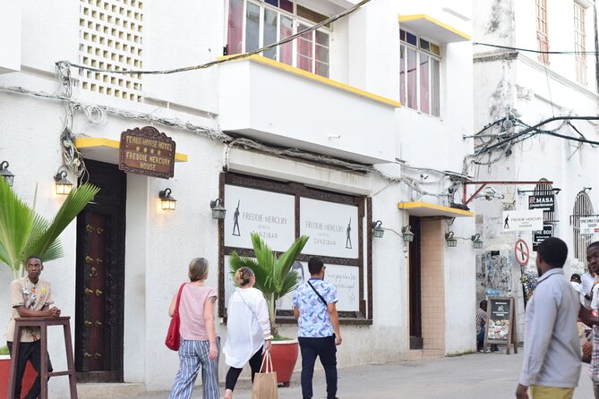 Zanzibar Stone Town Historical Tour and Spice Farm Tour - Forty-five minutes at the Old Slave Market and Anglican Cathedral