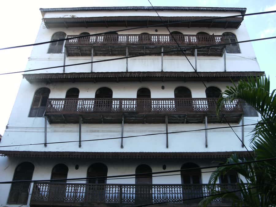 Zanzibar: Stone Town & Spice Farm Tour with Lunch - The Palace Museum, House of Wonder, and Old Fort