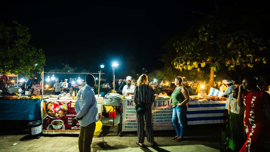 Zanzibar:Stone town Street food market walking tour,transfer - Darajani Market: start with the ingredients