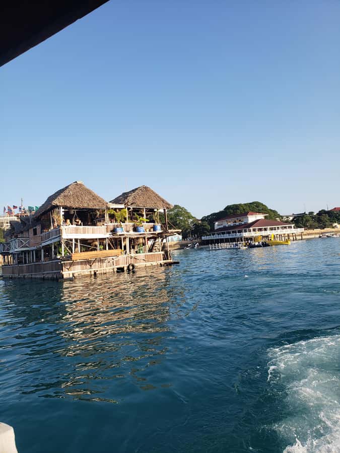 Zanzibar: Sunset Dhow Cruise in Stone town - The sunset over the Indian Ocean